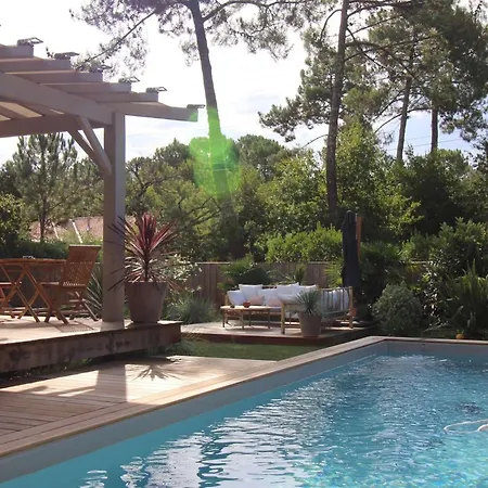 Rénovée Avec Piscine Chauffée, Proche Plage, Idéale Famille Et Amis - Fr-1-736-36 Villa Lège-Cap-Ferret